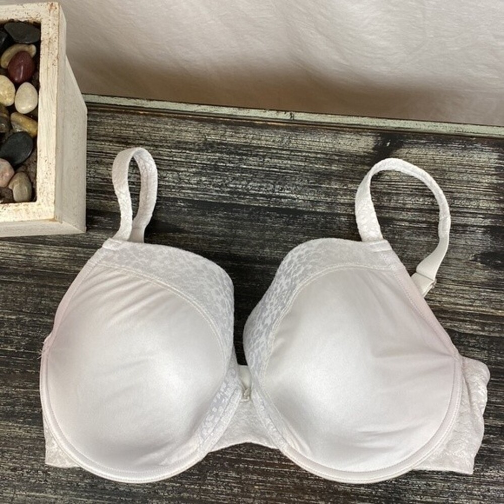 Le Mystere White Underwire Unlined Full Coverage Bra 38G